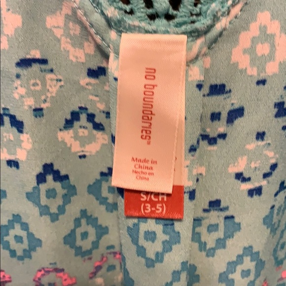 Ladies sleeveless shirt. Turquoise and multi color - Picture 3 of 4